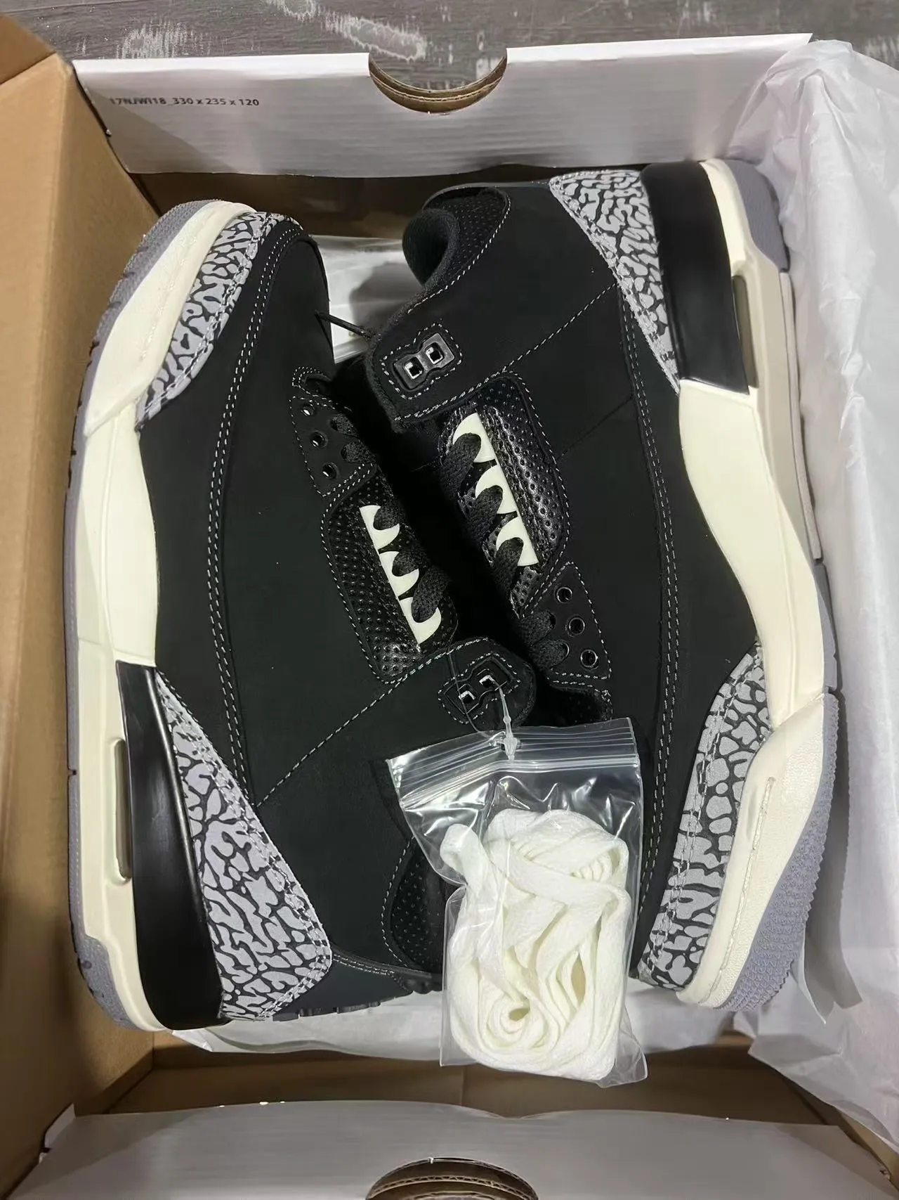 Air Jordan 3 Zapatos de Baloncesto con estampado de elefante negro 9