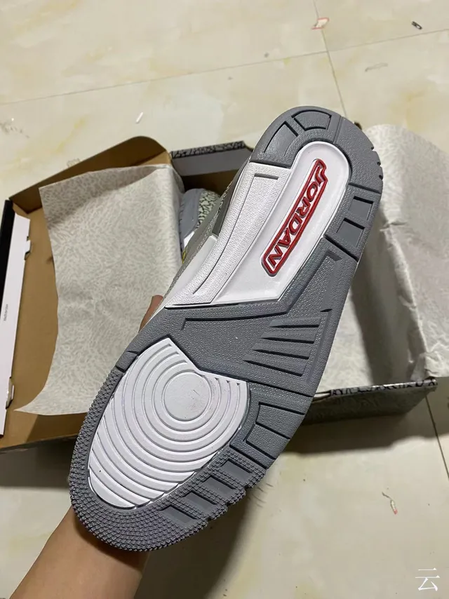 Air Jordan 3 ধূসর এলিফ্যান্ট প্রিন্ট বাস্কেটবল জুতো 5