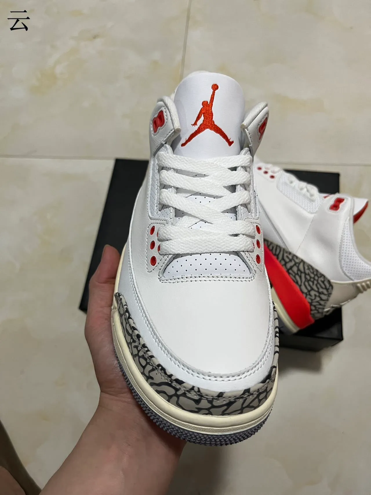 Tênis de basquete Air Jordan 3 White Cement vermelho 2