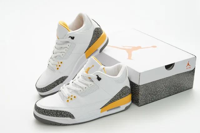 Air Jordan 3 সাদা সিমেন্ট হলুদ বাস্কেটবল জুতো 5