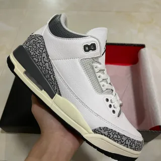 Tênis de basquete Air Jordan 3 com estampa de elefante branco