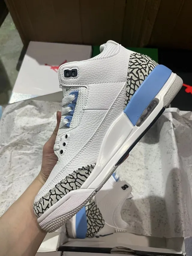 Air Jordan 3 সাদা হালকা নীল এলিফ্যান্ট প্রিন্ট বাস্কেটবল জুতো 3