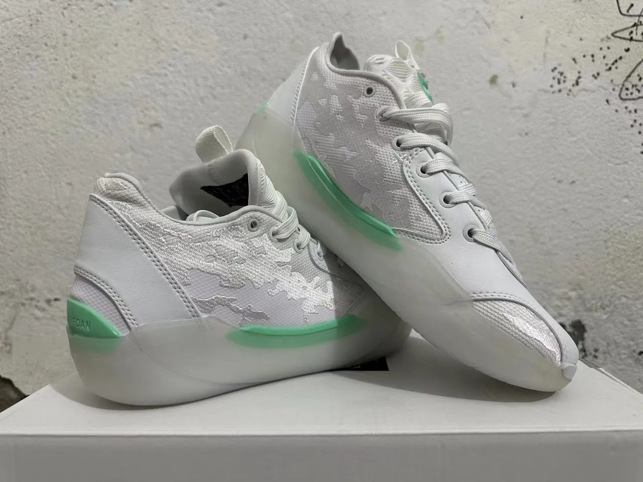 Air Jordan 37 Low সাদা মিন্ট গ্রিন বাস্কেটবল জুতো 5