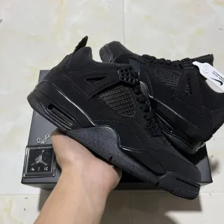 Tênis de basquete Air Jordan 4 preto