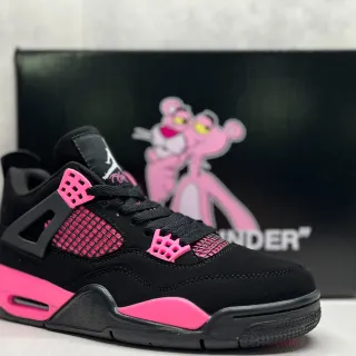 Air Jordan 4 黑色粉红豹篮球鞋