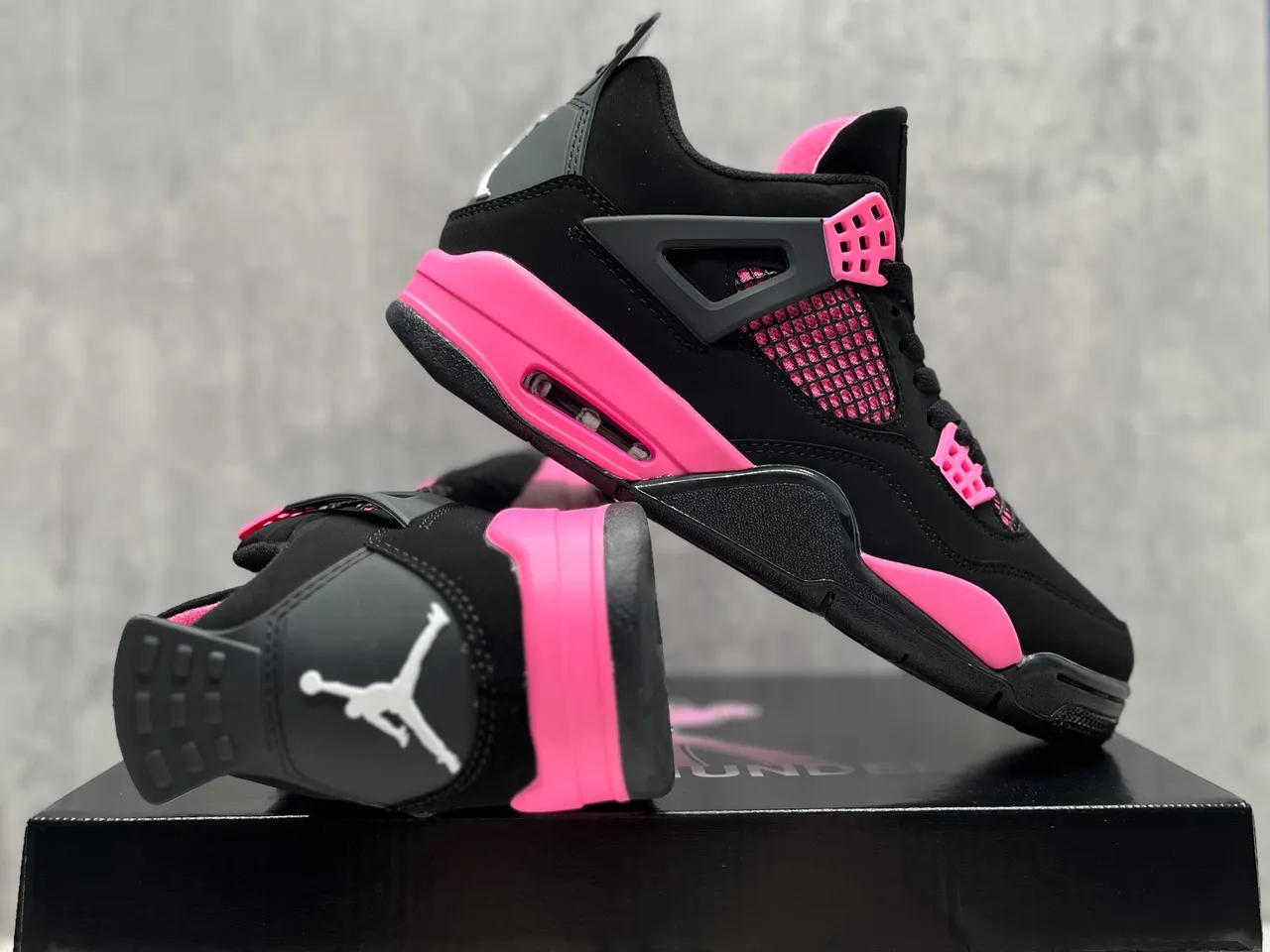 Zapatillas de baloncesto Air Jordan 4 Pantera Rosa Negra 6