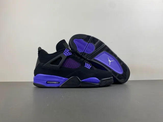 Zapatillas de baloncesto Air Jordan 4 negro y morado 12