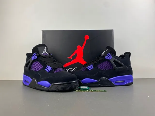 Zapatillas de baloncesto Air Jordan 4 negro y morado 13