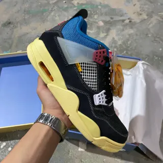 Tênis de basquete Air Jordan 4 preto royal amarelo