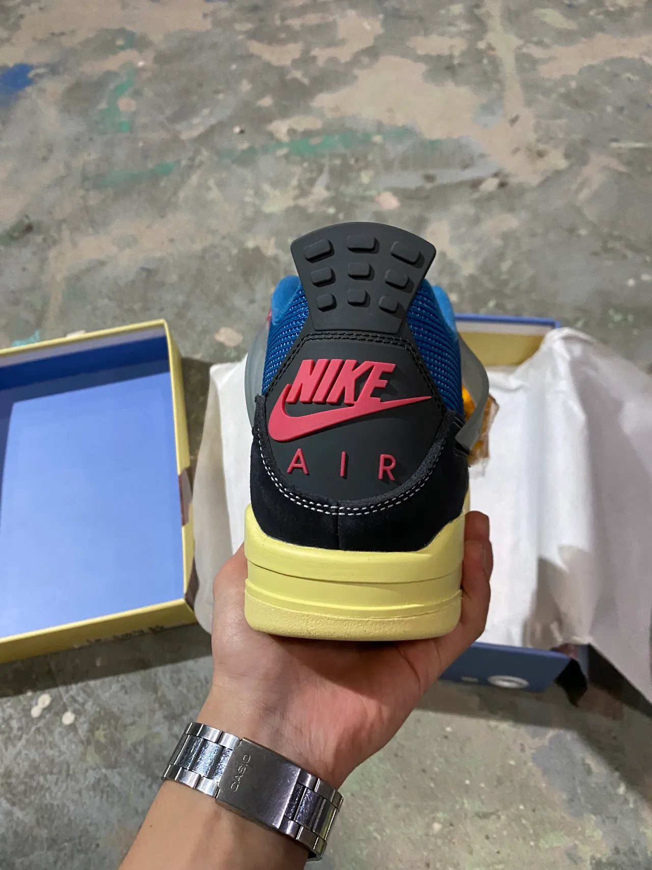 Tênis de basquete Air Jordan 4 preto royal amarelo 6