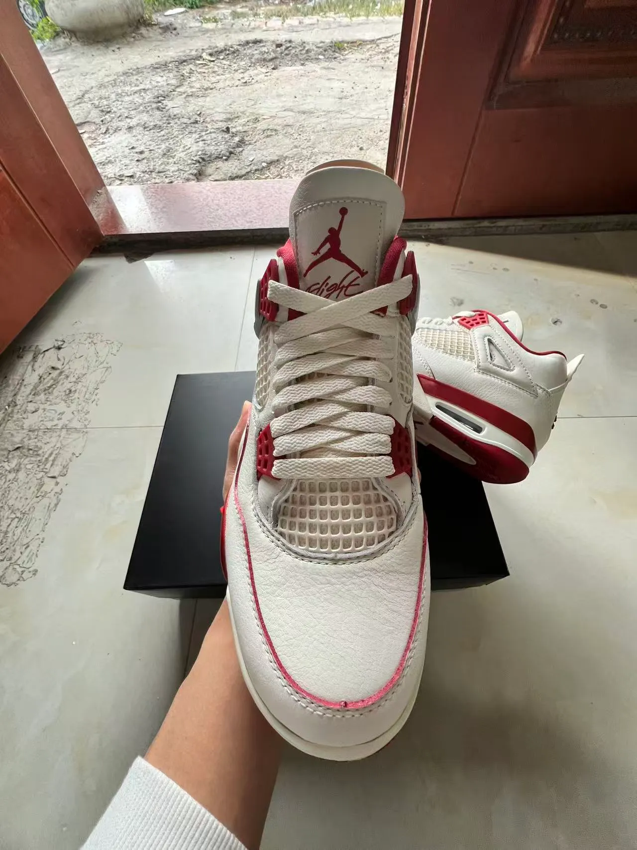 Air Jordan 4 Off-White أحمر أحذية كرة السلة 3