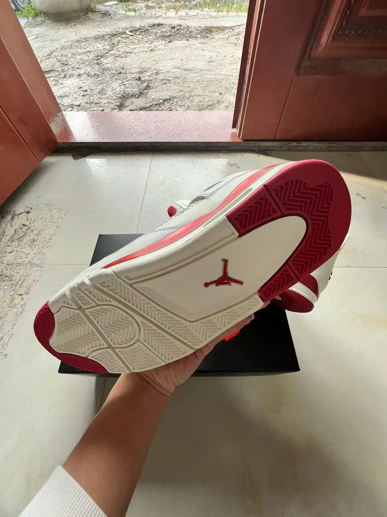 Air Jordan 4 Off-White أحمر أحذية كرة السلة 6
