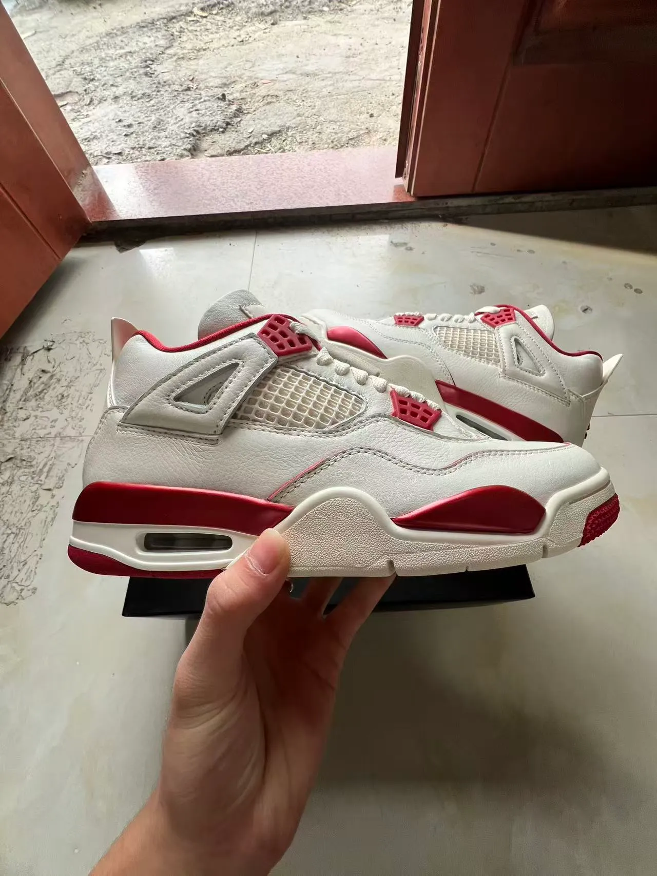 Air Jordan 4 Off-White أحمر أحذية كرة السلة 7
