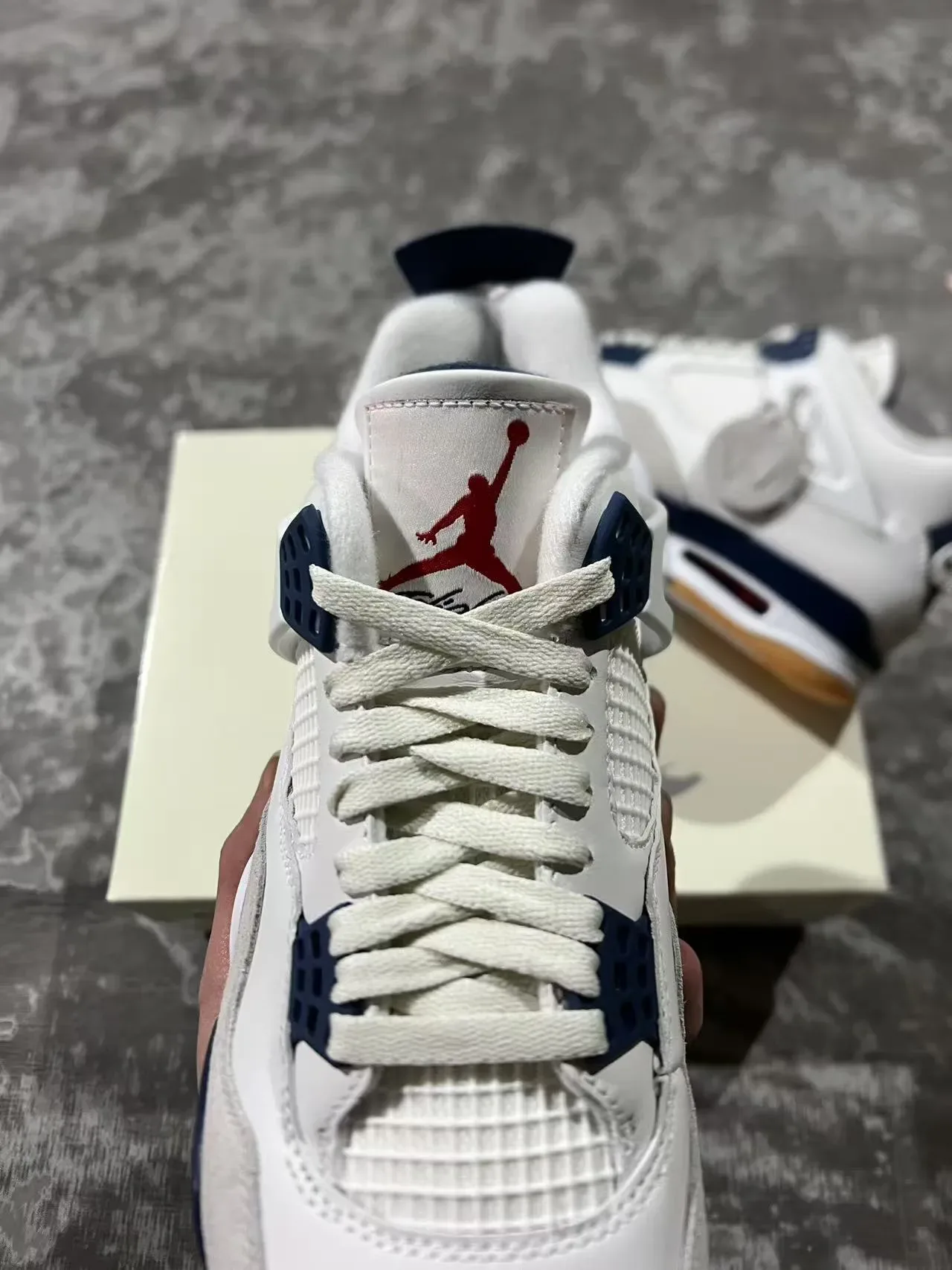 إير جوردان 4 White Navy Gum أحذية كرة السلة 4