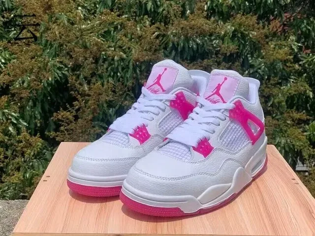 Air Jordan 4 Chaussures de Basketball Blances et Roses 3