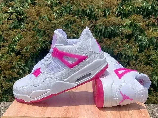 Air Jordan 4 Chaussures de Basketball Blances et Roses 5