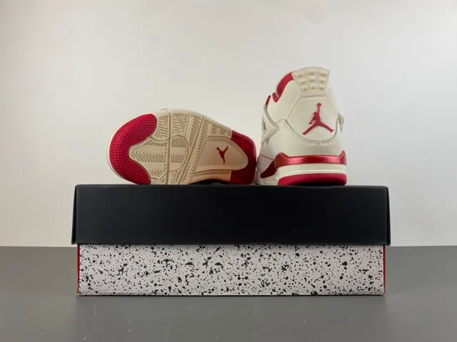 Air Jordan 4 सफेद लाल बास्केटबॉल जूते 16