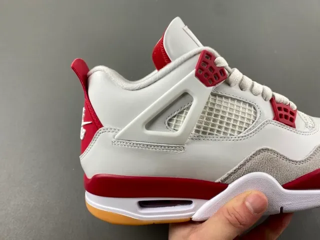 Air Jordan 4 Zapatos de Baloncesto Blancos Rojos Goma 3