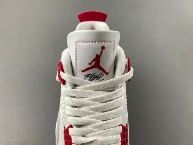 Air Jordan 4 Zapatos de Baloncesto Blancos Rojos Goma 6