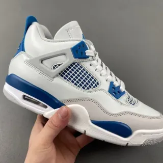 Tênis de basquete Air Jordan 4 branco e azul royal