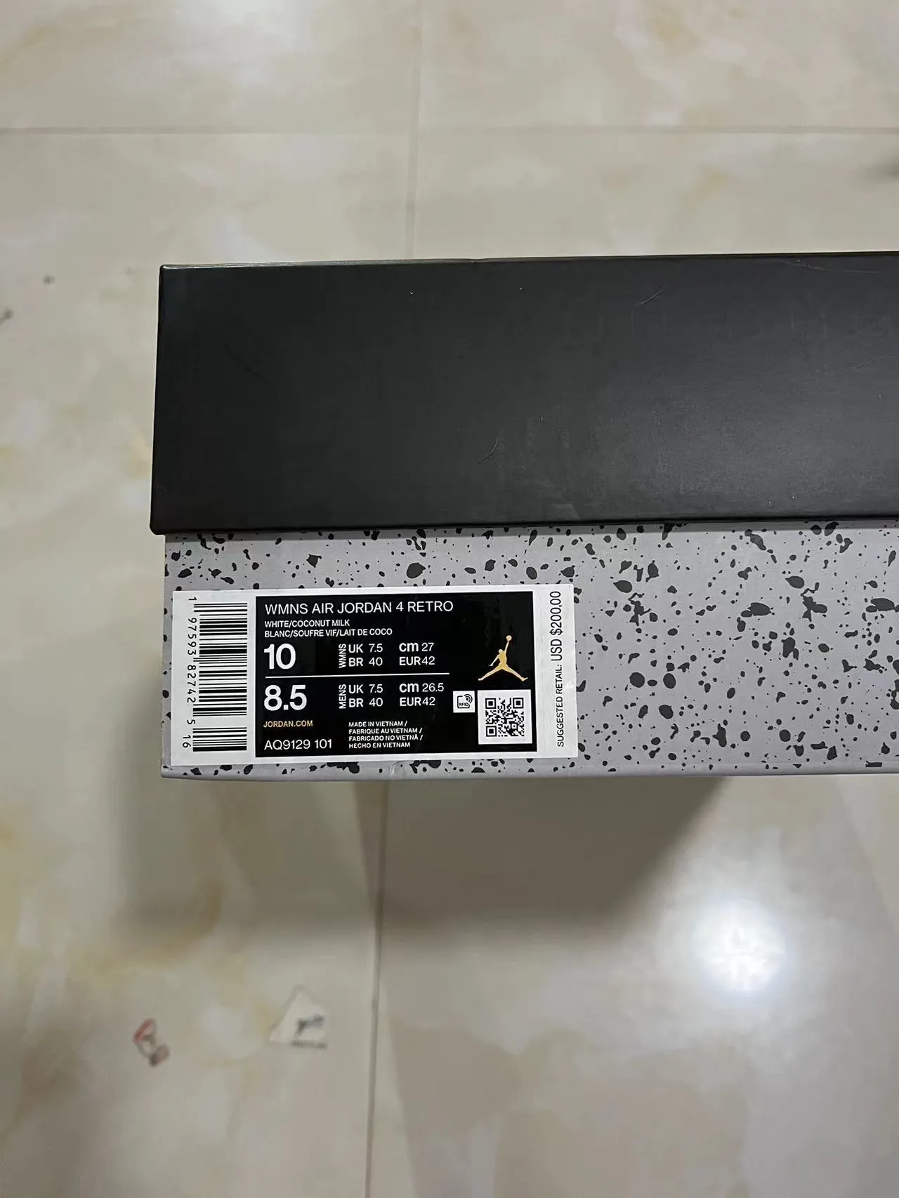 Air Jordan 4 Chaussures de Basketball Blanche Jaune Or 10