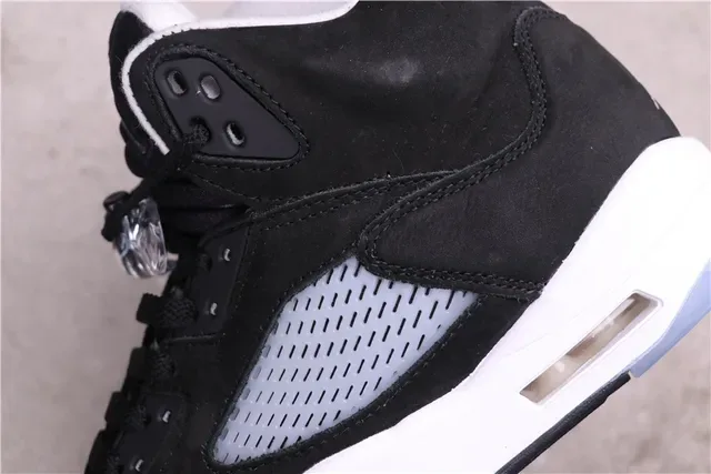 Air Jordan 5 Black White Light Blue Basketball Shoes 3