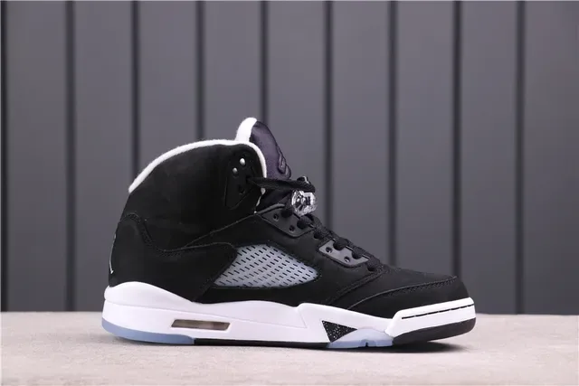 Air Jordan 5 Black White Light Blue Basketball Shoes 9