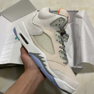 Air Jordan 5 Off-White zapatillas de baloncesto de caña alta de ante beige