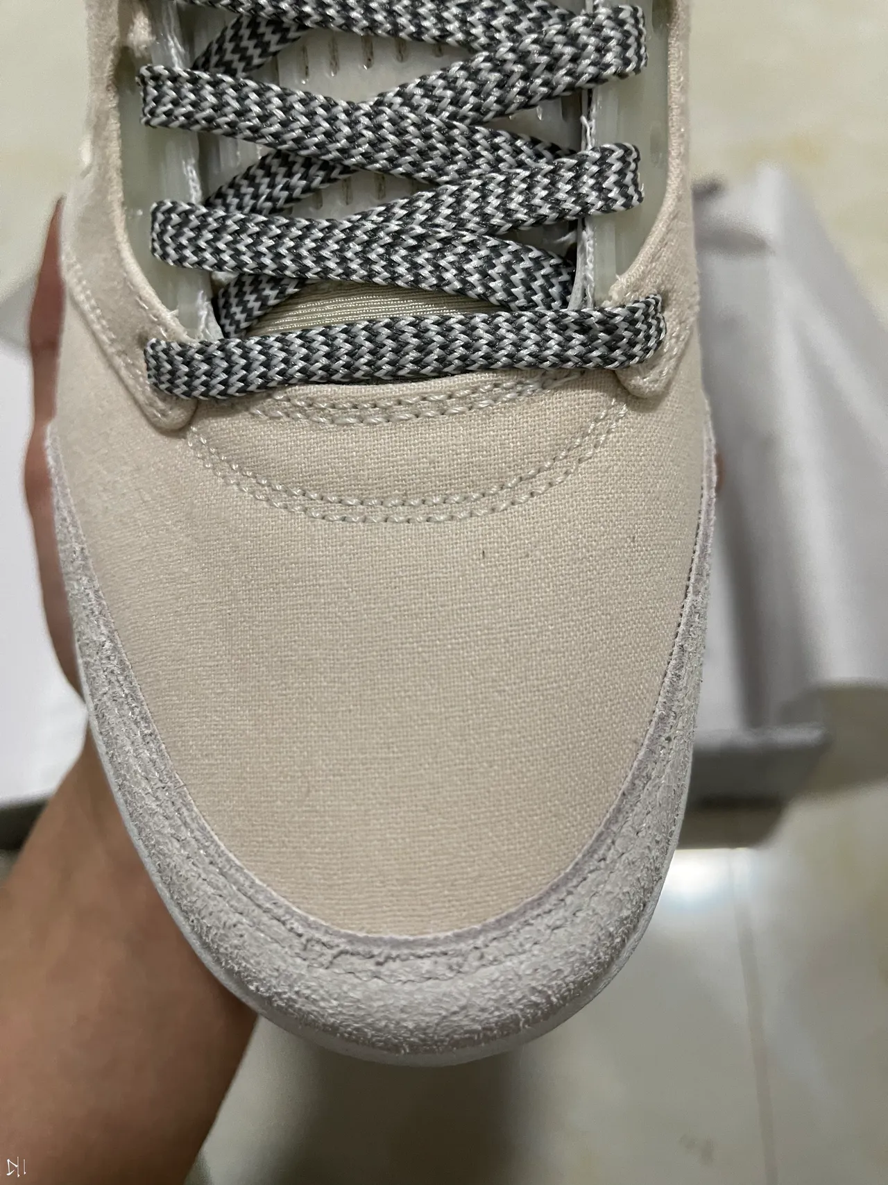 Air Jordan 5 Off-White tênis de basquete de cano alto em camurça bege 3