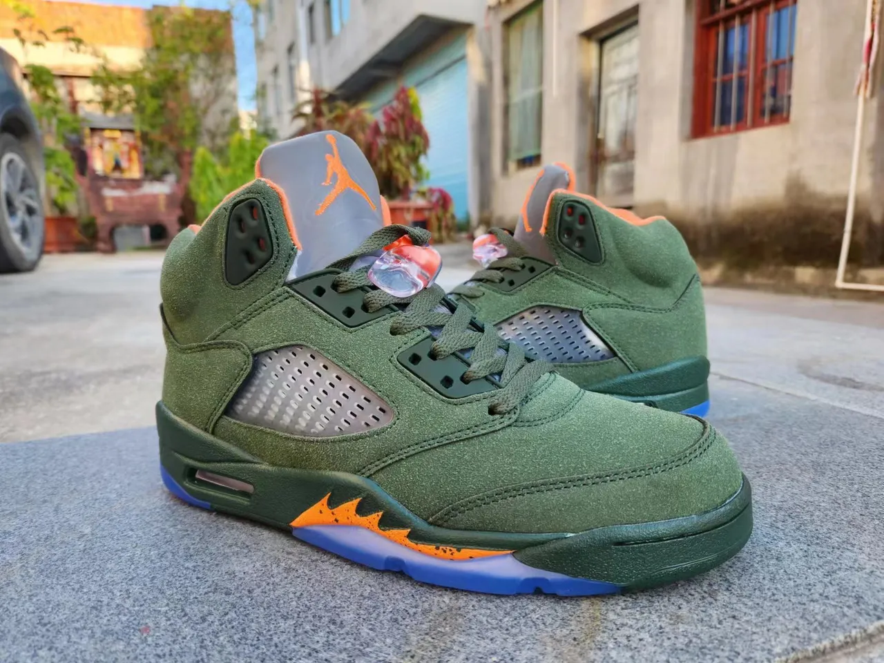 Air Jordan 5 ऑलिव ग्रीन ऑरेंज फ्लेम बास्केटबॉल जूते 3