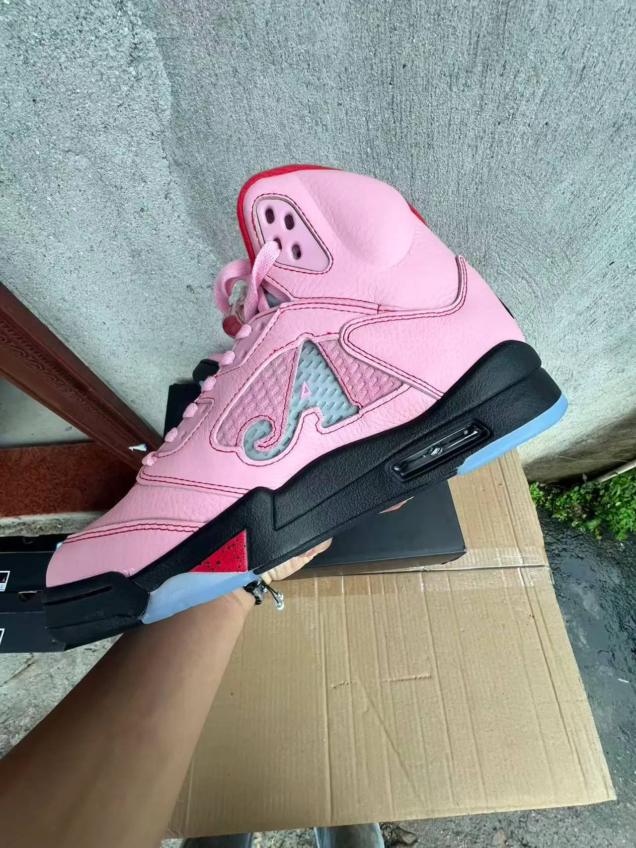Chaussures de basketball Air Jordan 5 Rose Noir Rouge NY 5