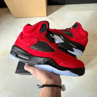 Tênis de basquete Air Jordan 5 vermelho preto azul gelo