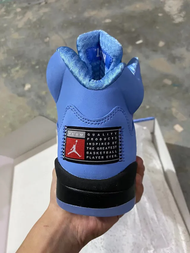 Tênis de basquete Air Jordan 5 University Blue Black 6