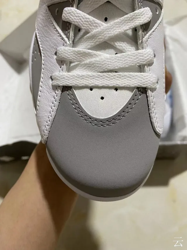Air Jordan 6 Zapatos de baloncesto blanco gris 3