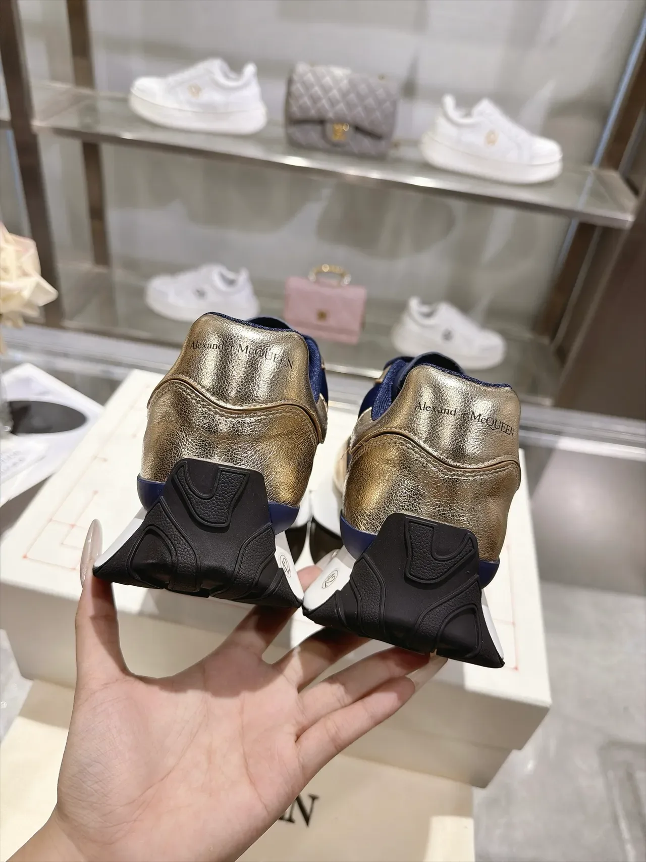 Alexander McQueen sneakers oversized navy et or lifestyle sneakers 2