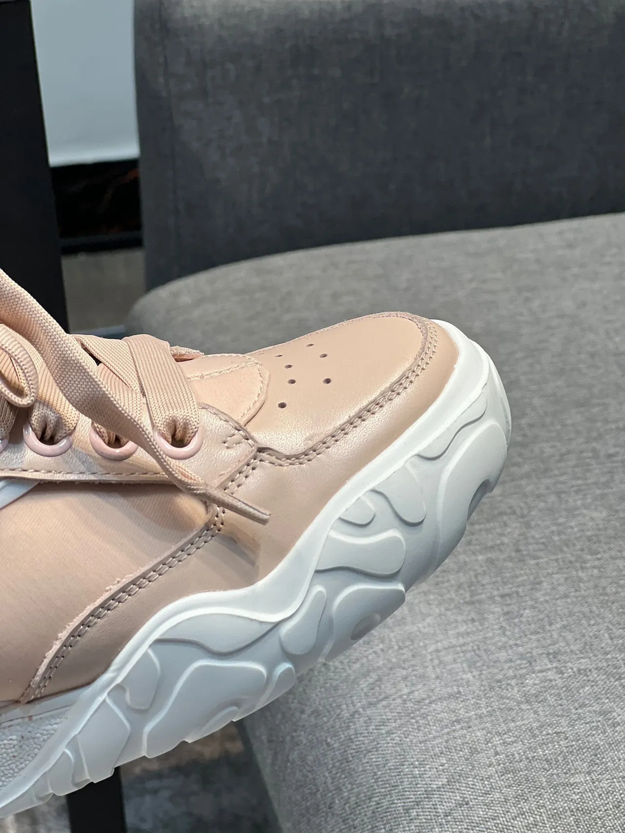 Alexander McQueen Oversized Sneaker Pale Pink White Lifestyle Sneakers 3