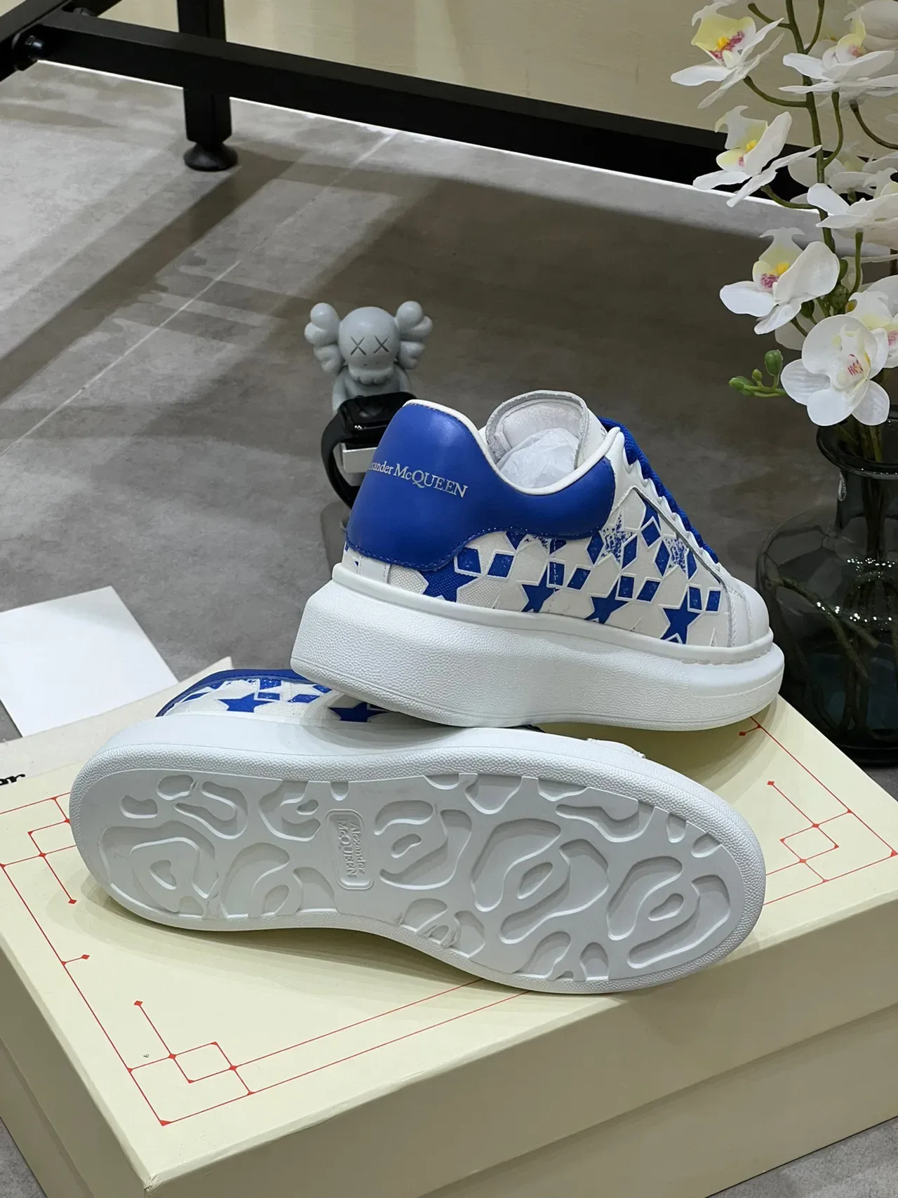 Alexander McQueen Oversized Sneaker White and Royal Blue Lifestyle Sneakers 2