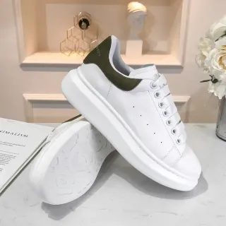 Alexander McQueen Oversized Sneaker White Army Green Platform Sole Smooth Leather Upper Lifestyle Sneakers