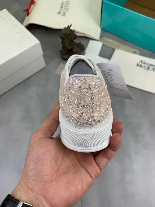 Alexander McQueen Oversized Sneaker White Gold Silhouette Glitter Heel Tab Lifestyle Sneakers 3