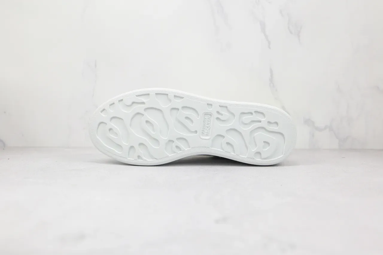 Alexander McQueen Oversized Sneaker White Holographic Heel Lifestyle Sneaker 3