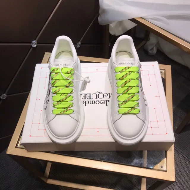 Alexander McQueen White Green Oversized Platform Sole Hand-Painted Cartoon Graphic Chunky Sneakers 9
