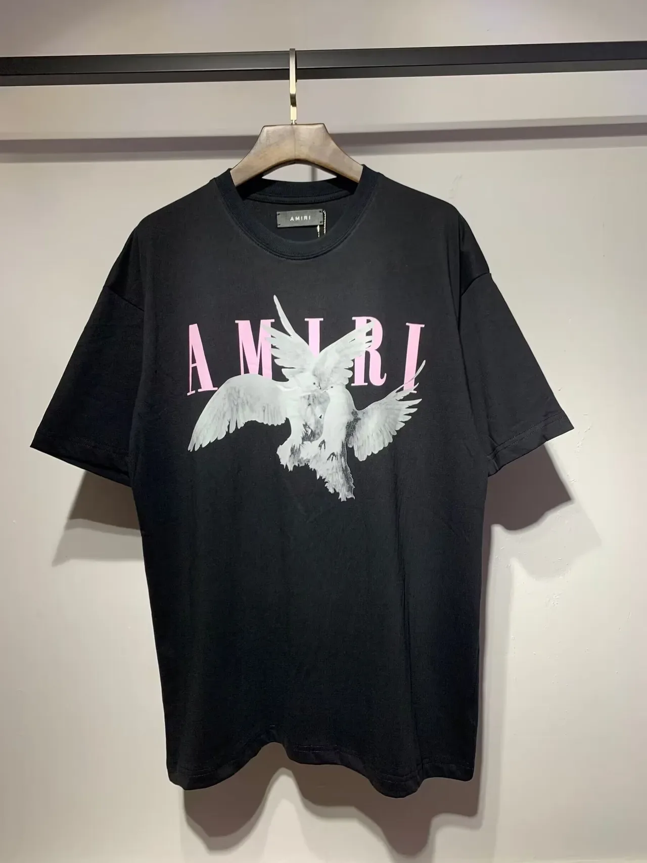 تيشيرت أوفرسايز Amiri بطباعة جرافيك الحمامة 5