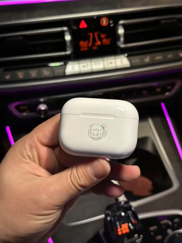 Apple AirPods Pro (2nd generation) White نصائص أذن سيليكونية بتصميم ساق مدمج TWS Earbuds 8