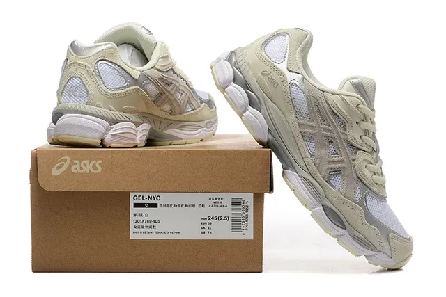 ASICS البيج الفضي حذاء أسلوب حياة مع طبقة قفص متداخلة شبكة-مخمل هجين في الجزء العلوي 5