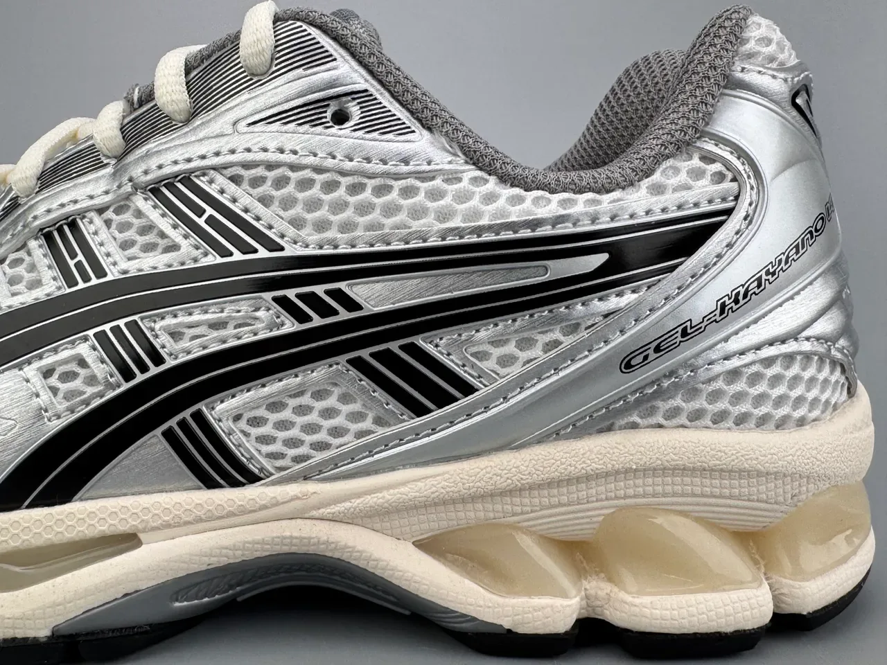 ASICS Gel-Kayano Silver Black Cream Running Shoes 2