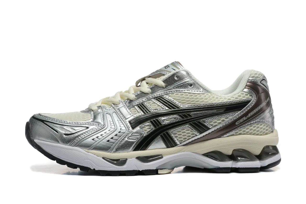 ASICS Gel-Kayano 银色奶油黑色跑鞋 2