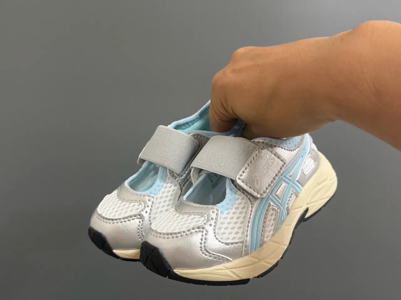 ASICS 银蓝色 网面鞋面 双魔术贴鞋带 生活方式运动鞋 20