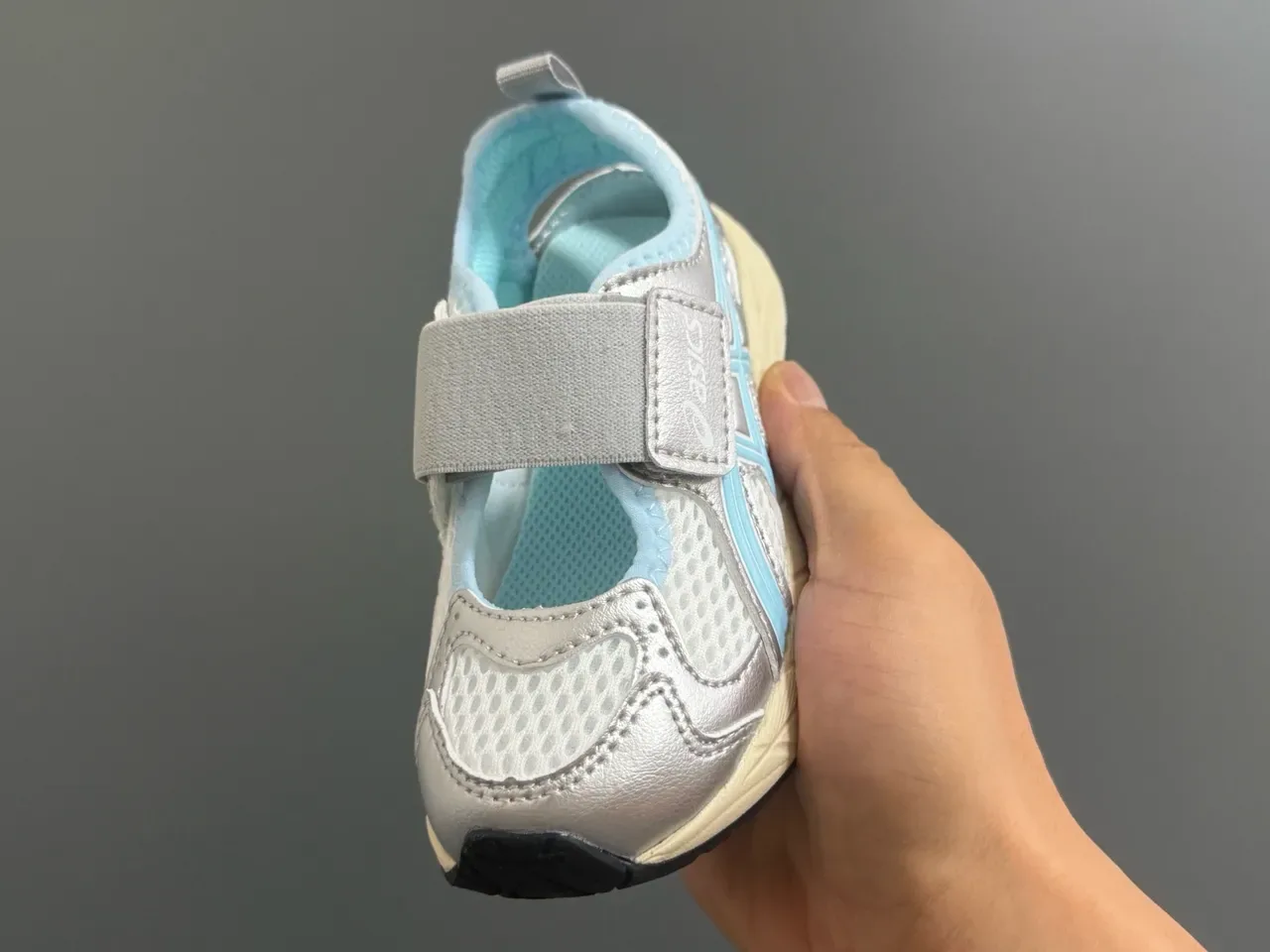 ASICS 银蓝色 网面鞋面 双魔术贴鞋带 生活方式运动鞋 21