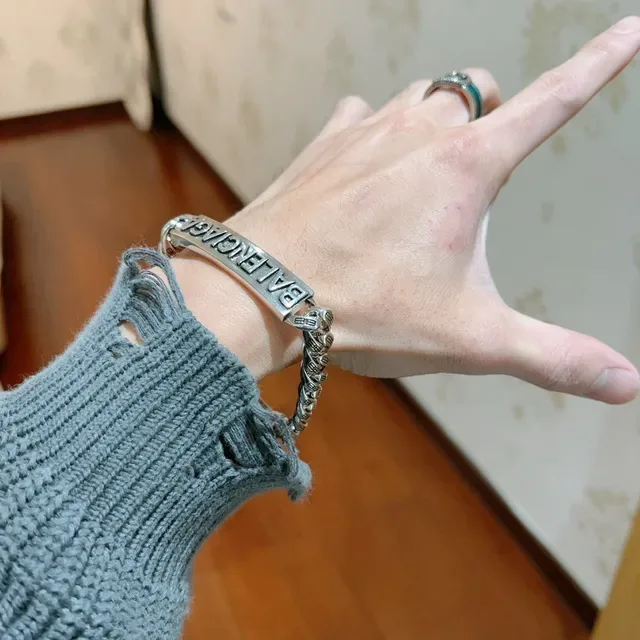 Balenciaga Logo Corrente Pulseira de Metal Prateado 3