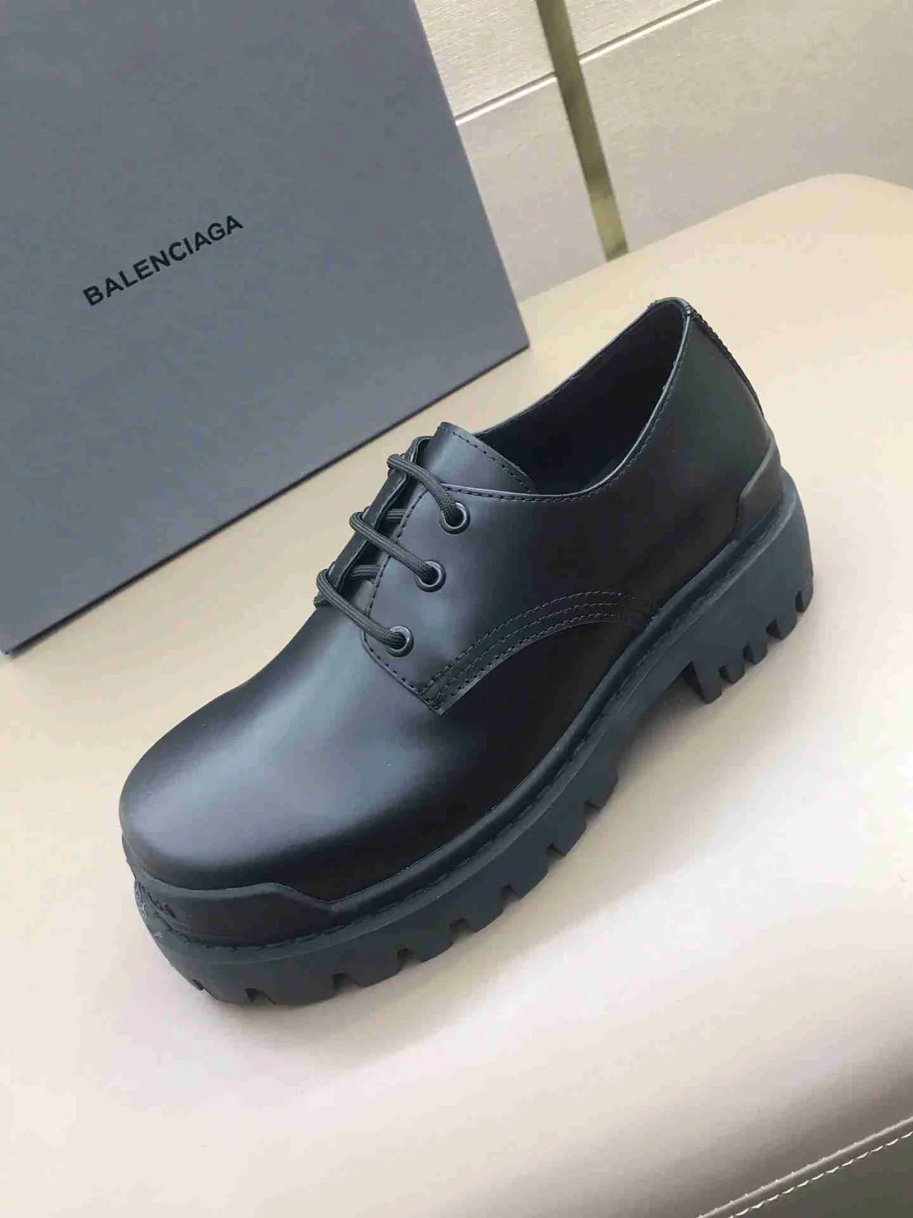 Balenciaga أوكسفورد أسود جلد ناعم سوليوغ سميك أحذية أوكسفورد 10